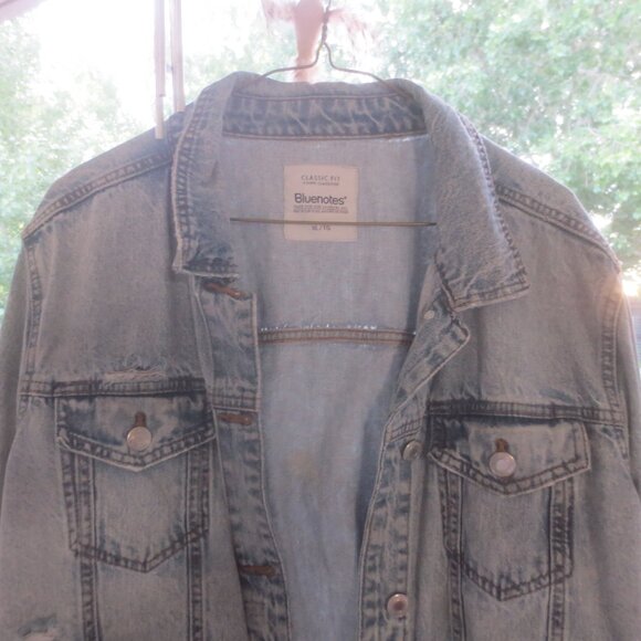 Bluenotes Deliberately Distressed Acid Washed Women's Denim Jean Jacket - Size M - Picture 3 of 13